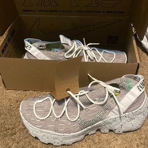 Brand new womens Nike space hippies